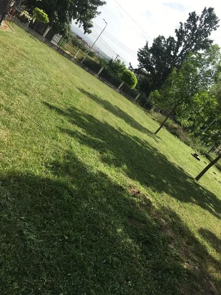 Ambulanta e Mjekësisë Familjare 🏥, Fusha e Sportit⚽️ dhe tek Shkolla "Besim Rexhepi" në fshatin Komogllavë.