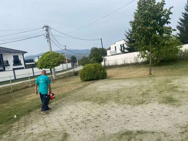 Përkujdesja për ambientet e shëndetit fillon nga jashtë!