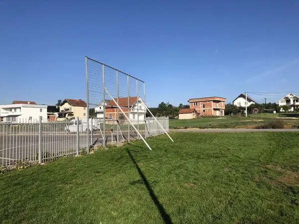 ✅ Ekipi ynë ka pastruar dhe kositur barin në fshatin Komogllavë