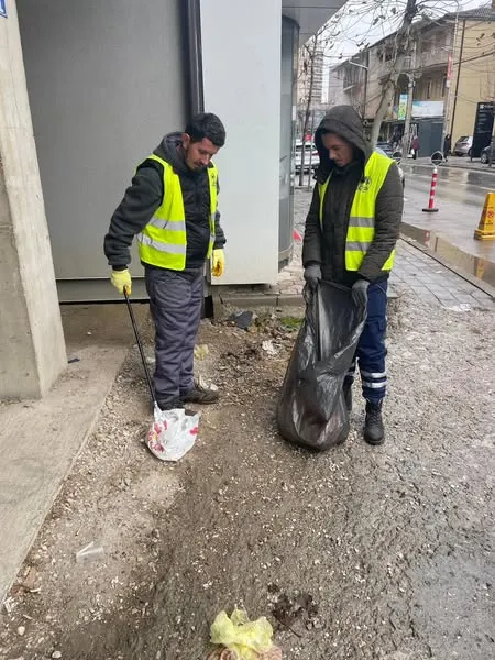Trotuaret e pastra, qyteti më i bukur!