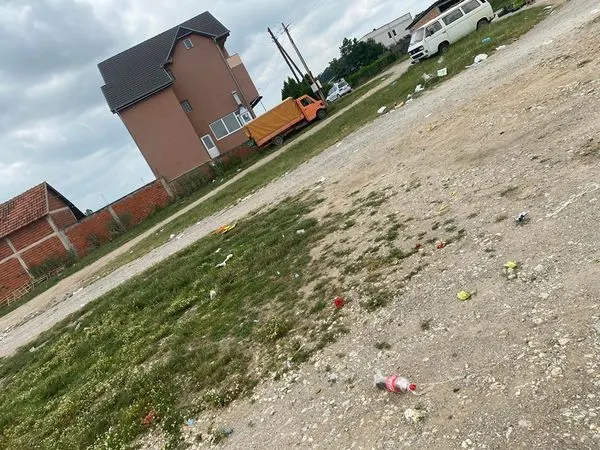 Mirëmbajtja dhe pastrimi i mbeturinave në  hapësirën e tregut në fsh. Dardani. E Diel / 🍀