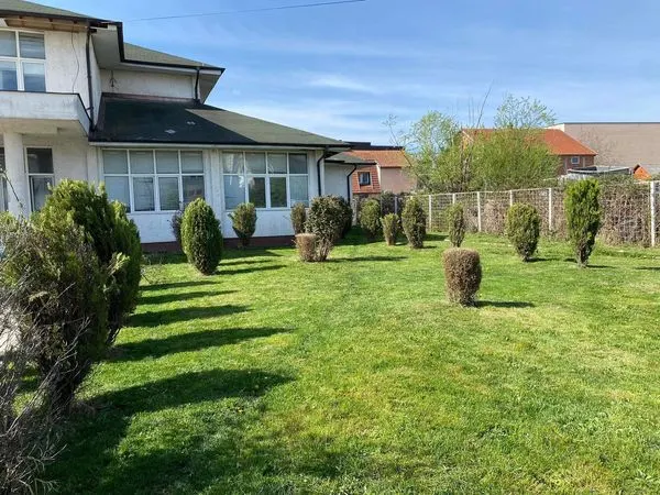 🏥QENDRA E MJEKËSISË FAMILJARE 4