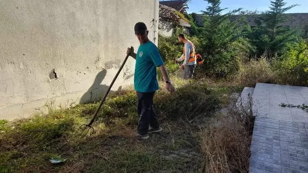 Zyra e Gjendjes Civile në fshatin Neredime.