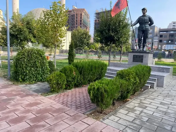 Skedari shtesë