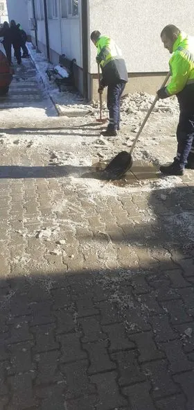 QENDRA KRYESORE E MJEKËSISË FAMILJARE