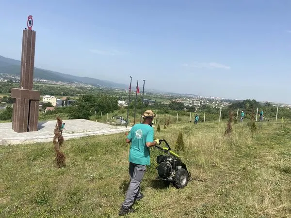 Obelisku i dëshmorit "Rexhep Bislimi"