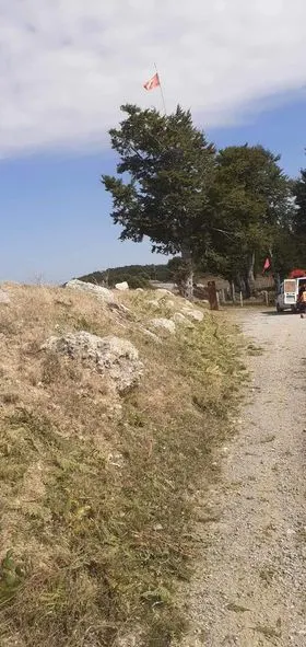 Pika VI-të Jezerc.