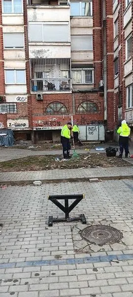 BANESAT KOLEKTIVE