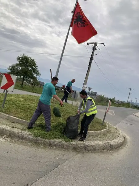🌿 Punë që flasin vetë,për një fshat më të pastër dhe më të bukur!