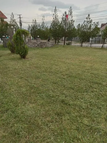 Zyra e Gjendjes Civile🏥Ambulantën e Mjekësisë Familjare, Lapidari i Dëshmorëve dhe tek fusha e Sportit ⚽️në Fshatin Gaqkë