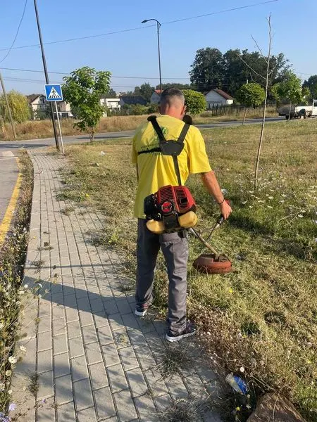 🌿Për një fshat më të pastër dhe të rregulluar!