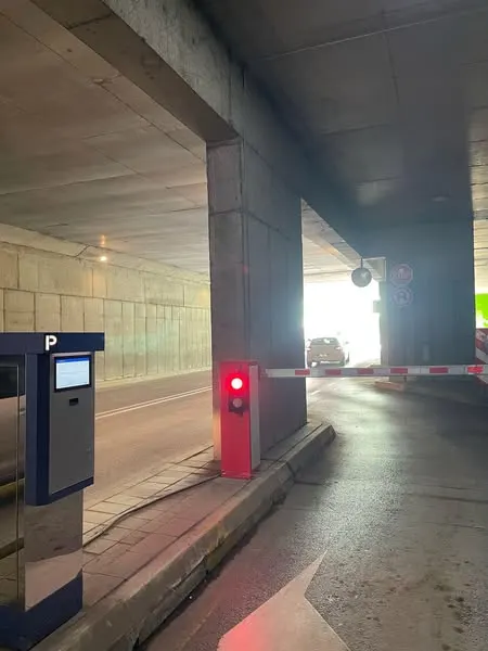Teknologjia më e re për qasjen në parkingun nëntokësor në qytetin e Ferizajt,