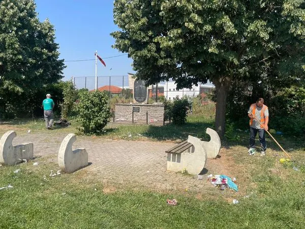 Lapidari i Dëshmorëve Muhamet S. Kabashi dhe Rexhep Sh. Demiri si dhe në ambientet e Ambulantës në fshatin  Talinoc