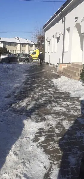 QENDRA KRYESORE E MJEKËSISË FAMILJARE