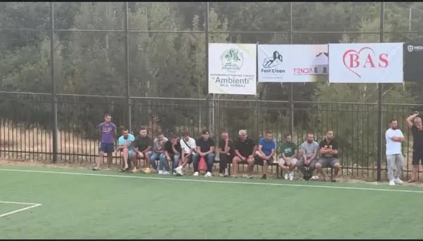 Në nderim të Pesë Dëshmorëve të UÇK-së, u organizua Turneu Memorial i Futbollit në fshatin Pleshinë.