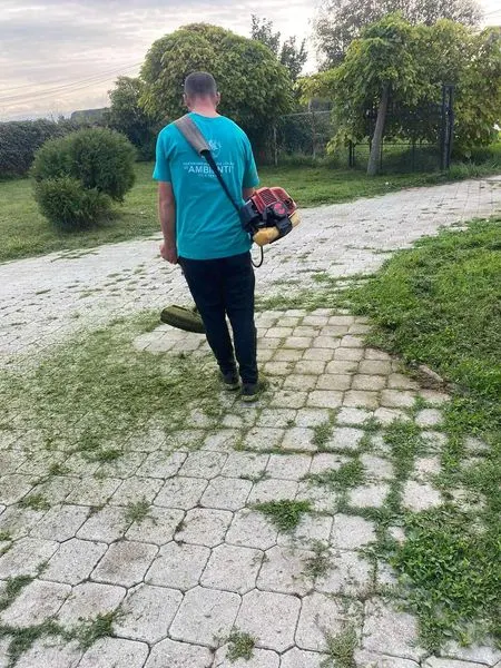 Vendosim gjithmonë kujdesin për pastërtinë dhe rregullin e hapësirave shëndetësore si prioritet. 🤝💚