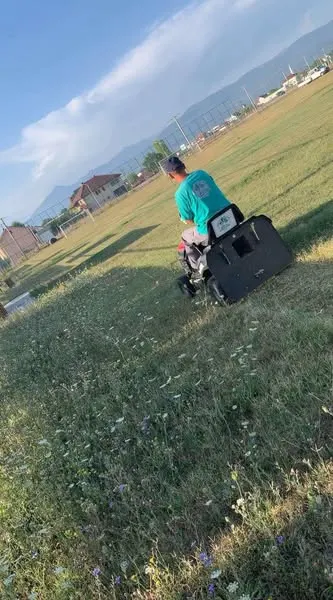 Për një fushë sportive të pastër dhe të gjelbër!
