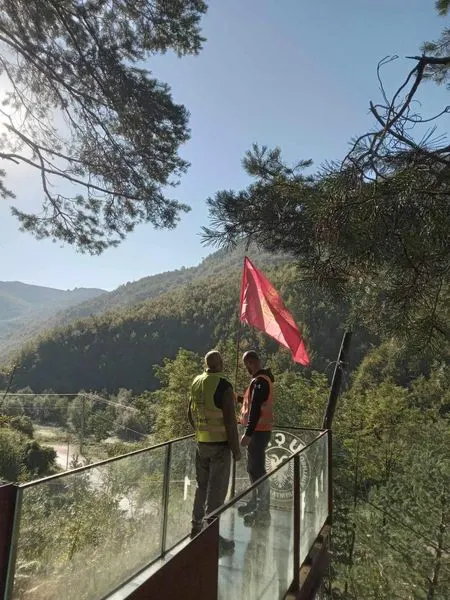 Pastrimi dhe mirëmbajtja në aksion! 🧹🌿